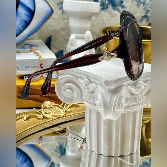 🆕VIVIENNE WESTWOOD🧿NWOT VW827 Striped Purple Acetate Butterfly Shaped Sunglass - Picture 7 of 16
